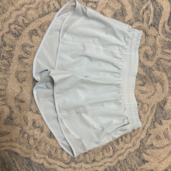 lululemon athletica Pants - Lululemon Hotty Hot Low-Rise Short 2.5” - Powder Blue (Size 6)